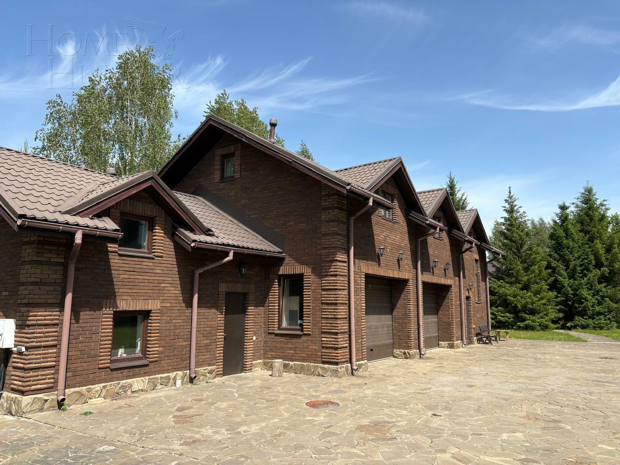 3-этажный коттедж 1 523.7 м² без отделки