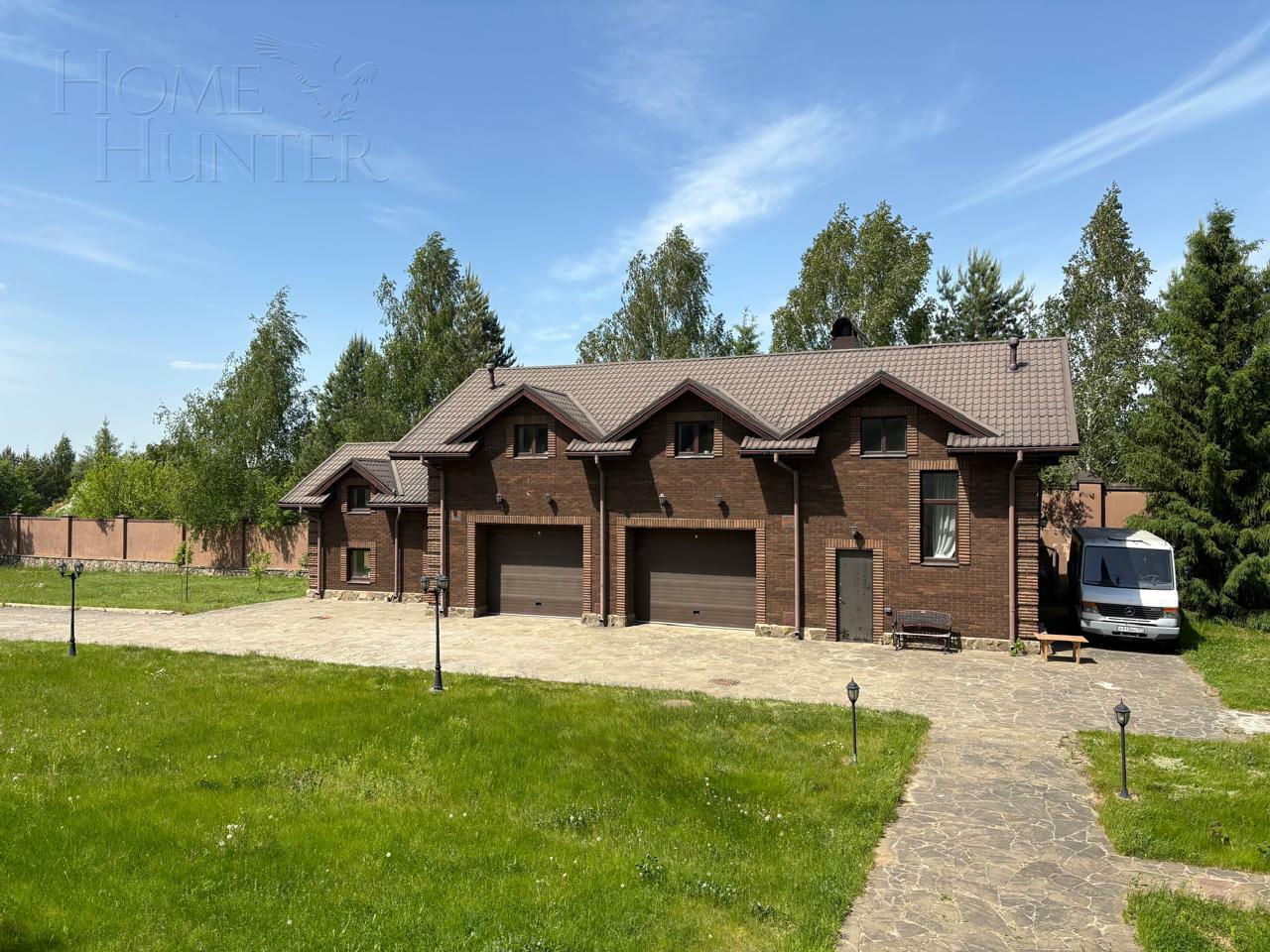 3-этажный коттедж 1 523.7 м² без отделки