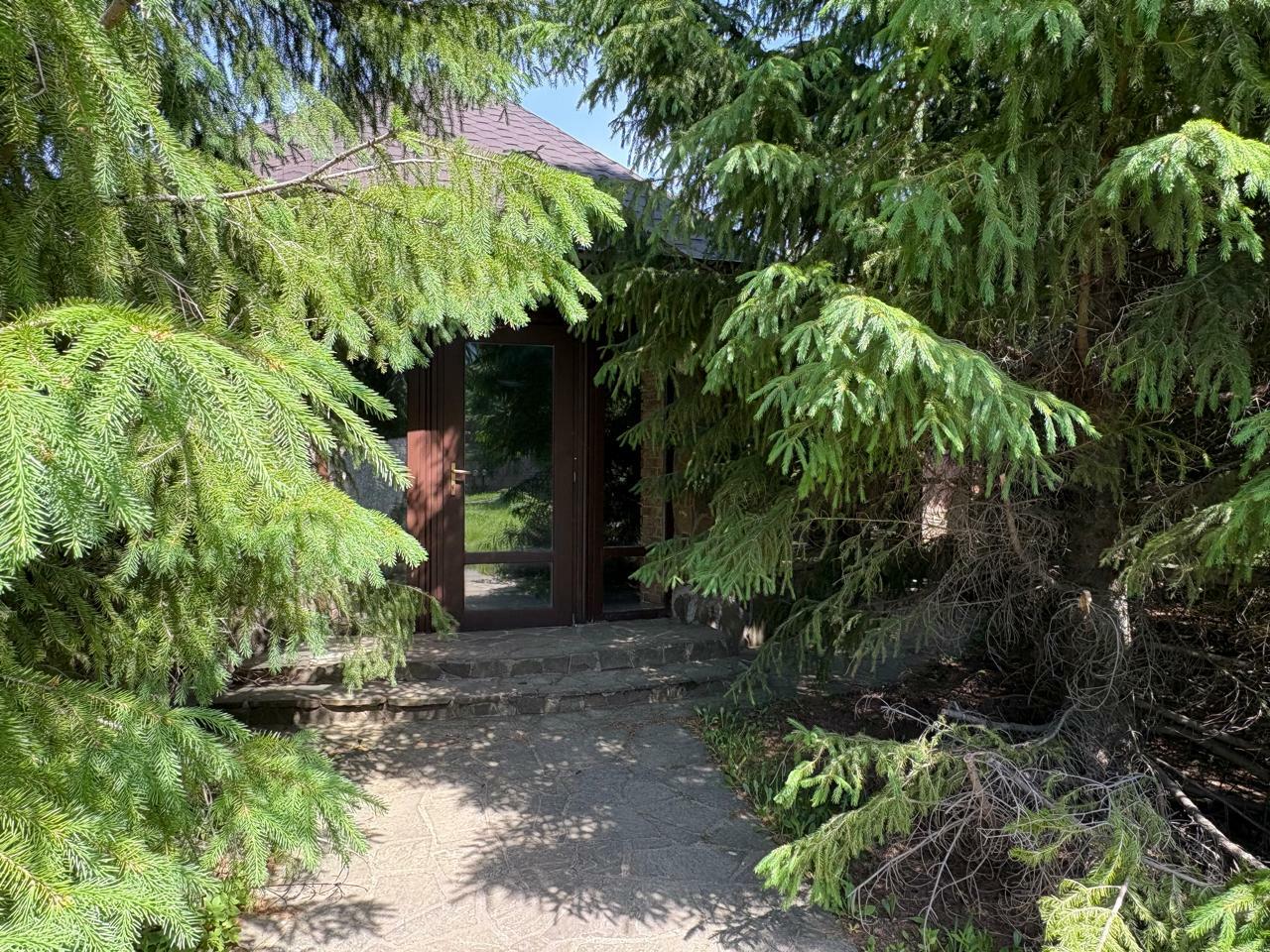 3-этажный коттедж 1 523.7 м² без отделки