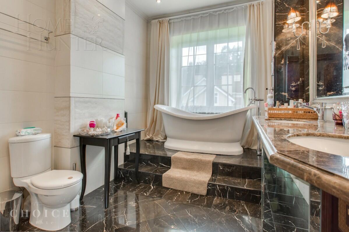 2-этажный коттедж 366 м² без отделки