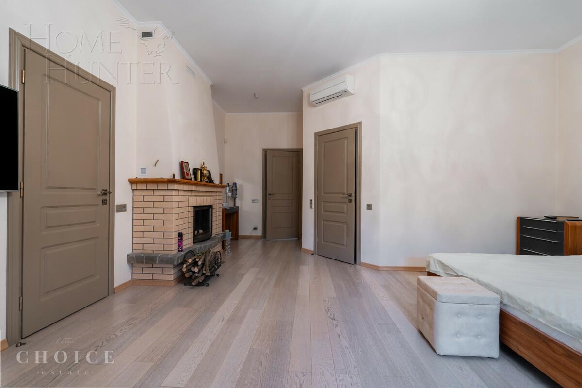 2-этажный коттедж 750 м² с отделкой