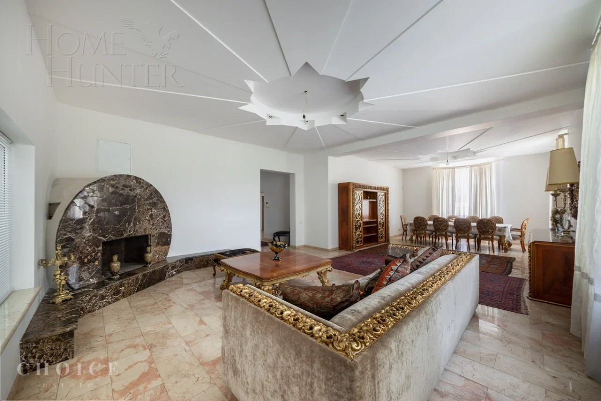 2-этажный коттедж 1 000 м² с отделкой