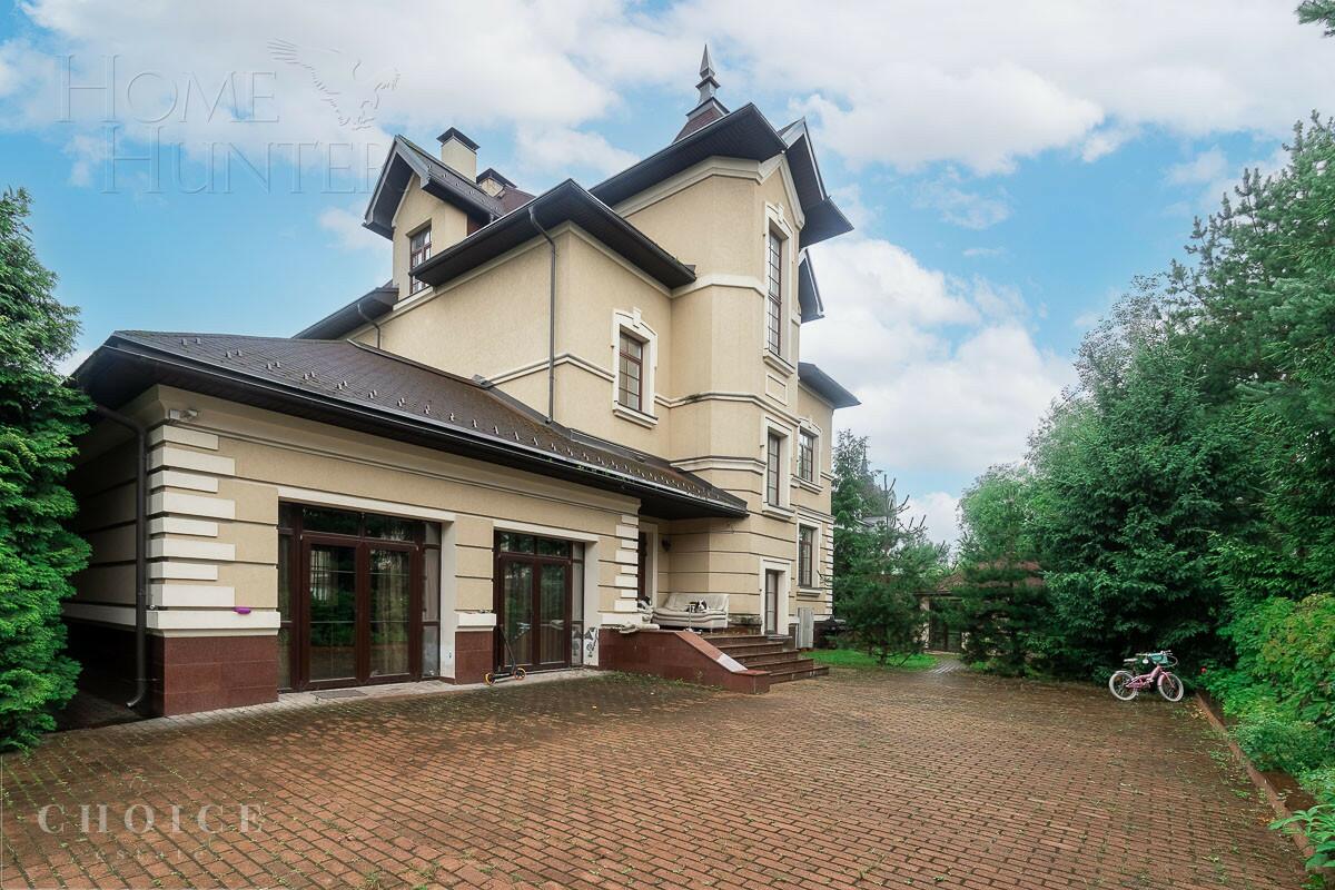 2-этажный коттедж 621.4 м² с отделкой