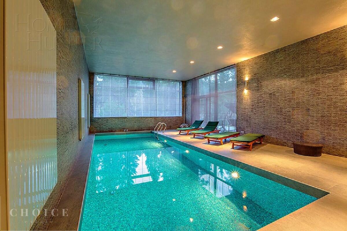 2-этажный коттедж 1 230 м² с отделкой