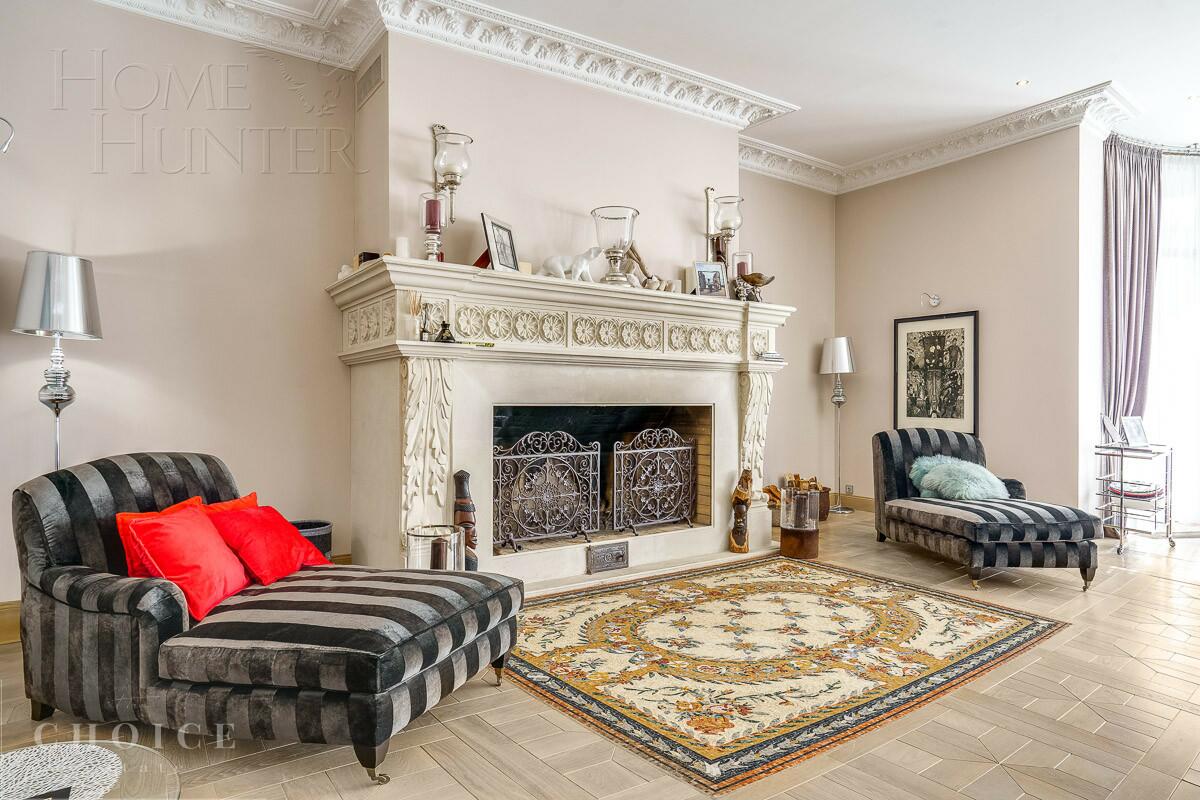 3-этажный коттедж 2 500 м² с отделкой