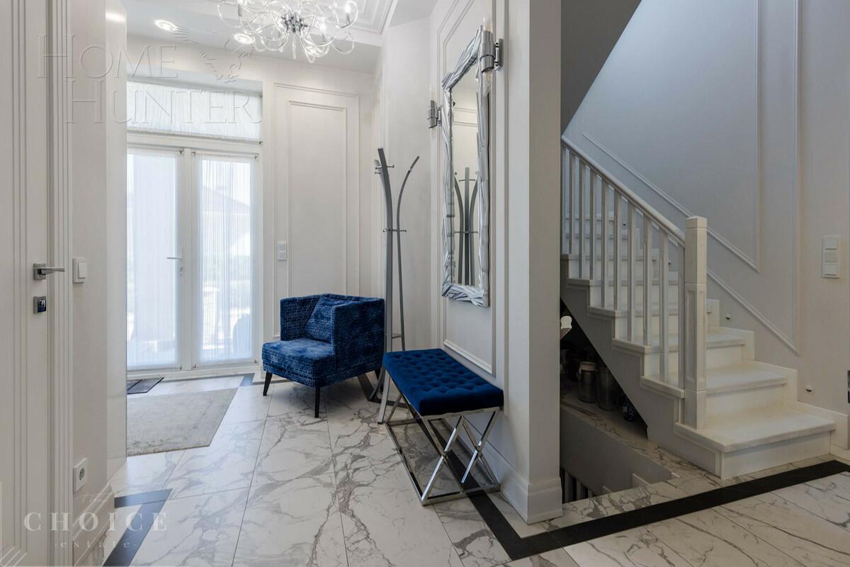 2-этажный коттедж 470 м² с отделкой