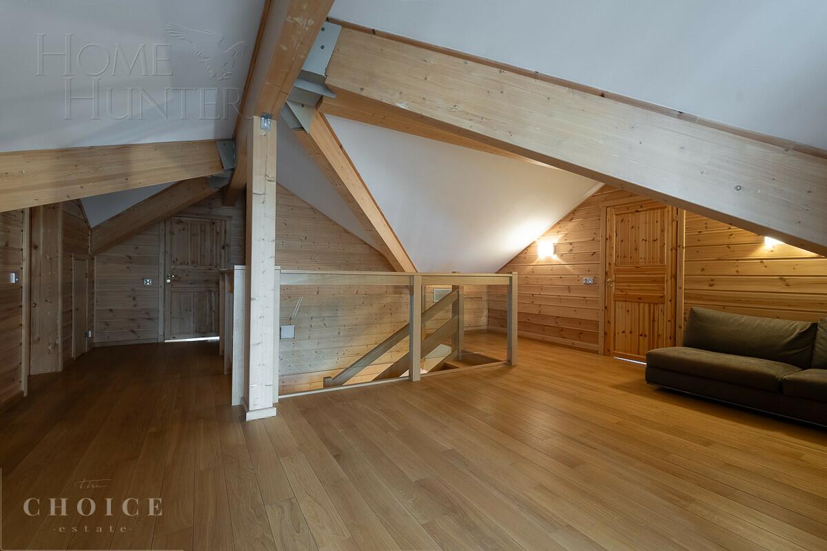 2-этажный коттедж 1 300 м² с отделкой