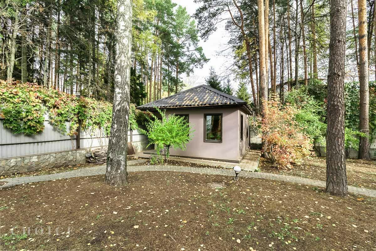 2-этажный коттедж 600 м² с отделкой