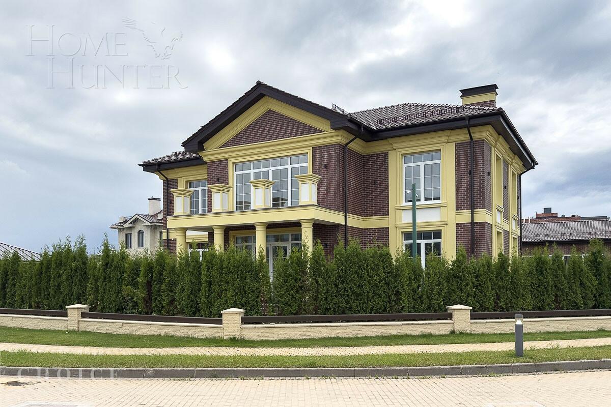 2-этажный коттедж 900 м² с отделкой