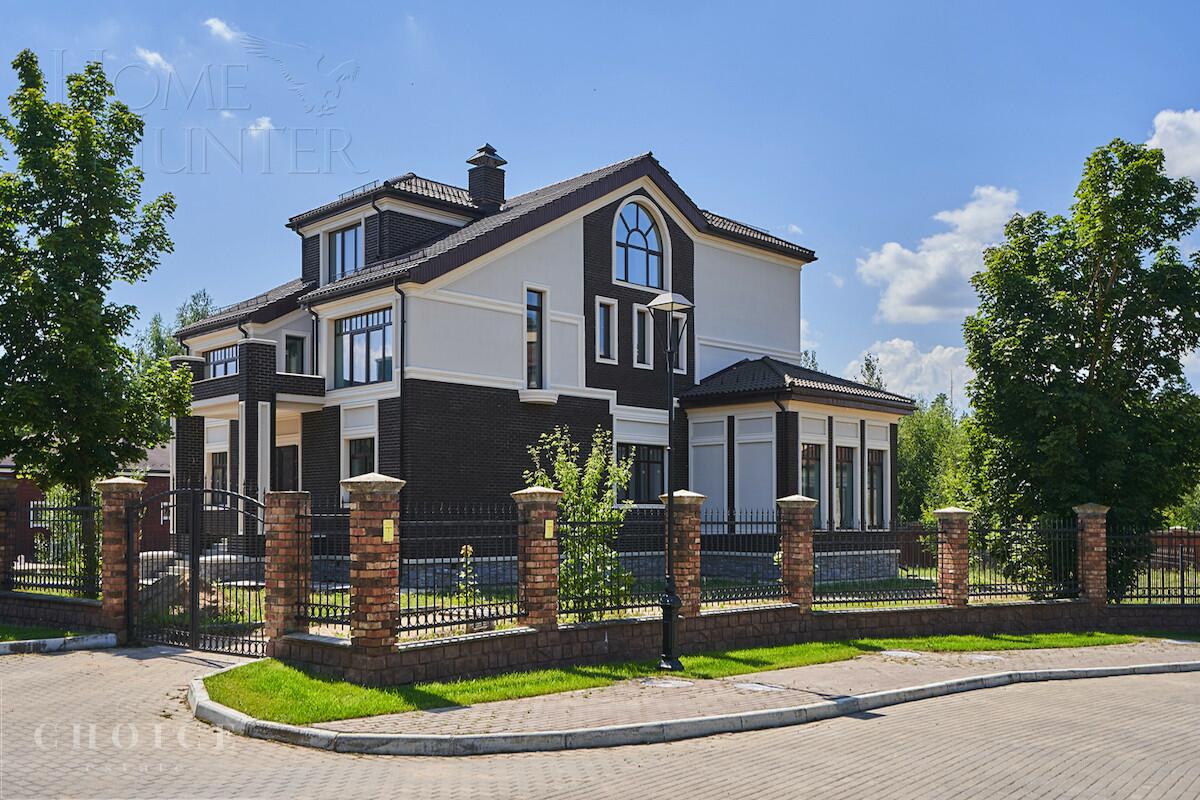 2-этажный коттедж 699 м² без отделки