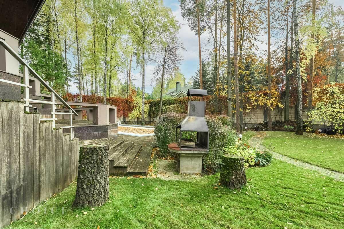 2-этажный коттедж 600 м² с отделкой