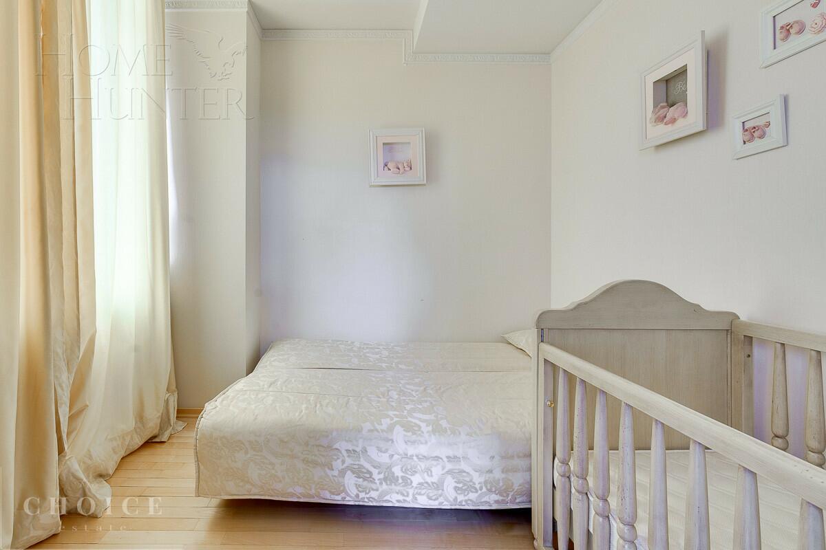 2-этажный коттедж 1 460 м² с отделкой