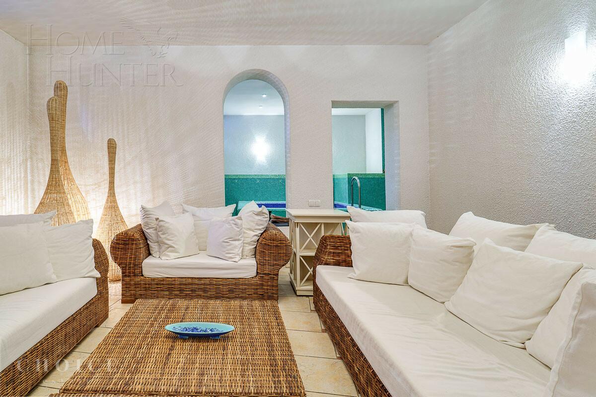 2-этажный коттедж 400 м² с отделкой