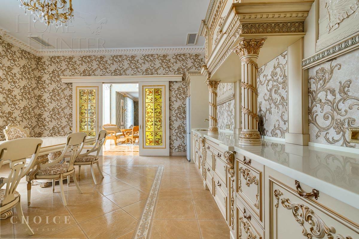 2-этажный коттедж 3 000 м² с отделкой