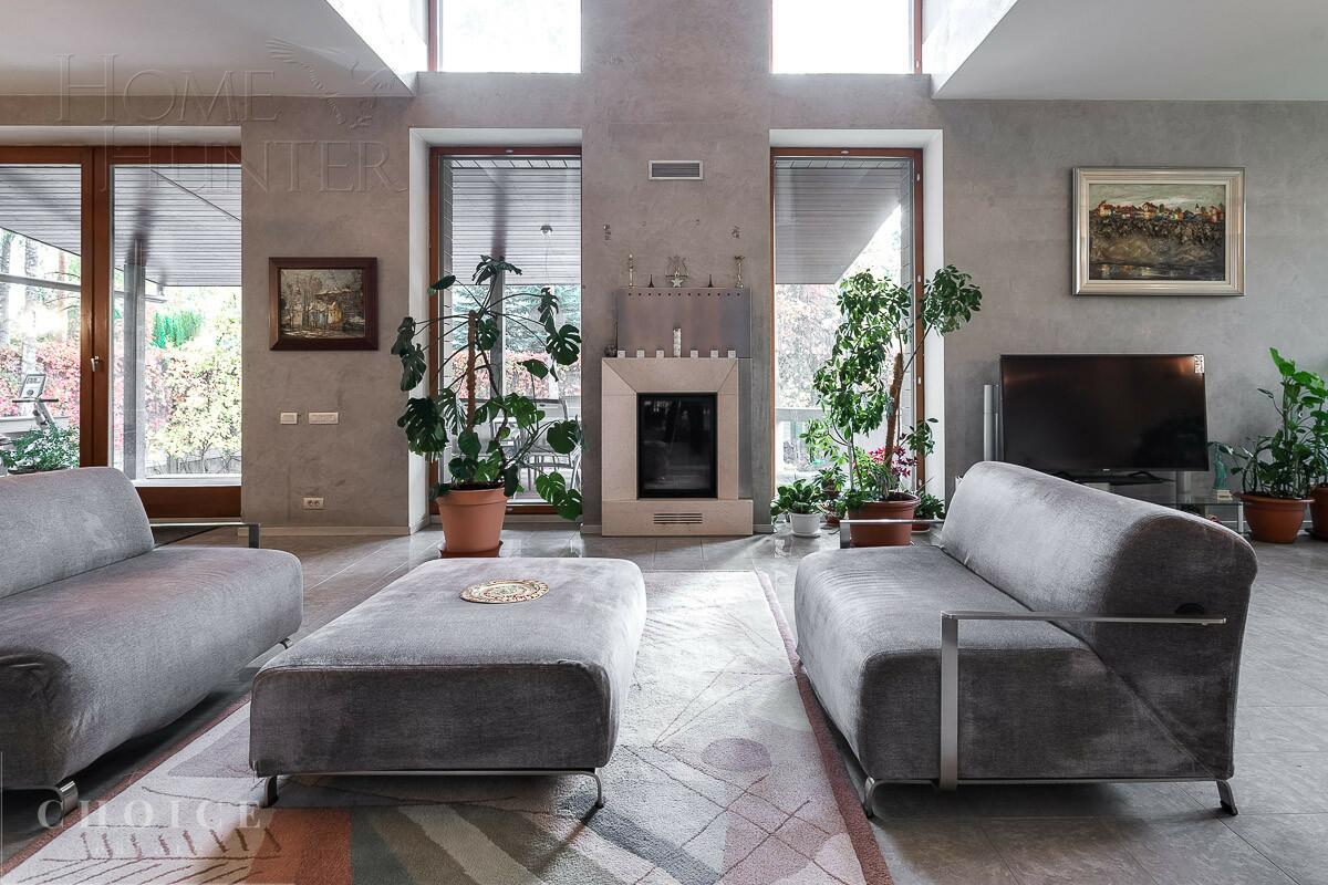 2-этажный коттедж 600 м² с отделкой