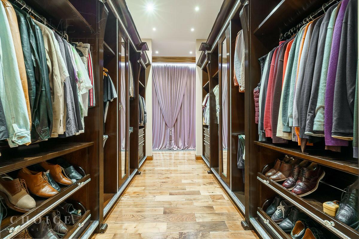 2-этажный коттедж 1 250 м² с отделкой