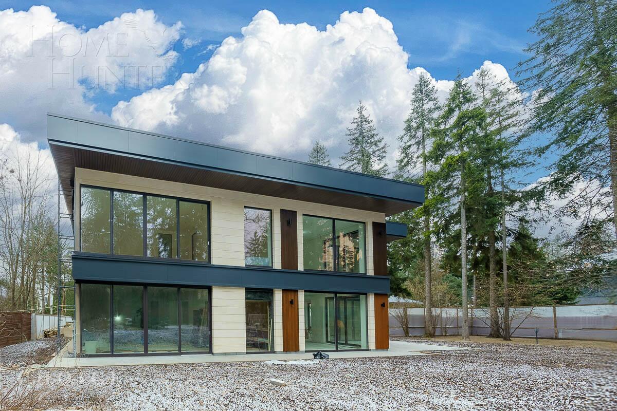 2-этажный коттедж 1 596 м² без отделки