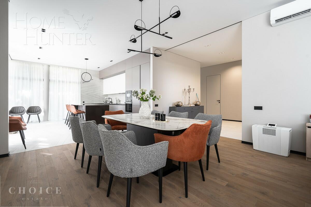 2-этажный коттедж 340 м² с отделкой