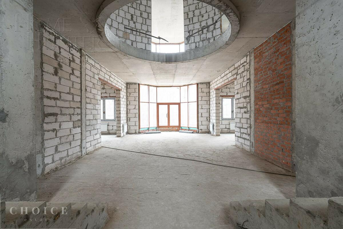 2-этажный коттедж 855 м² без отделки