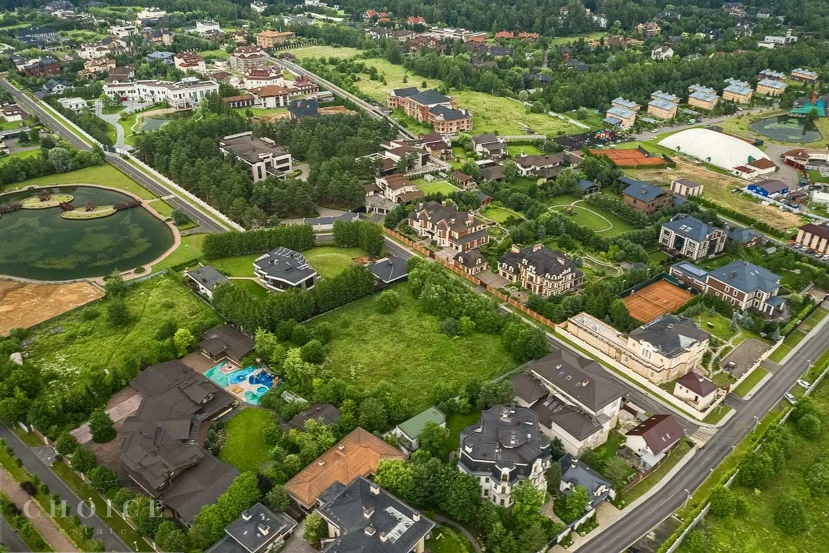 Участок 76.67 сот. в охраняемом поселке