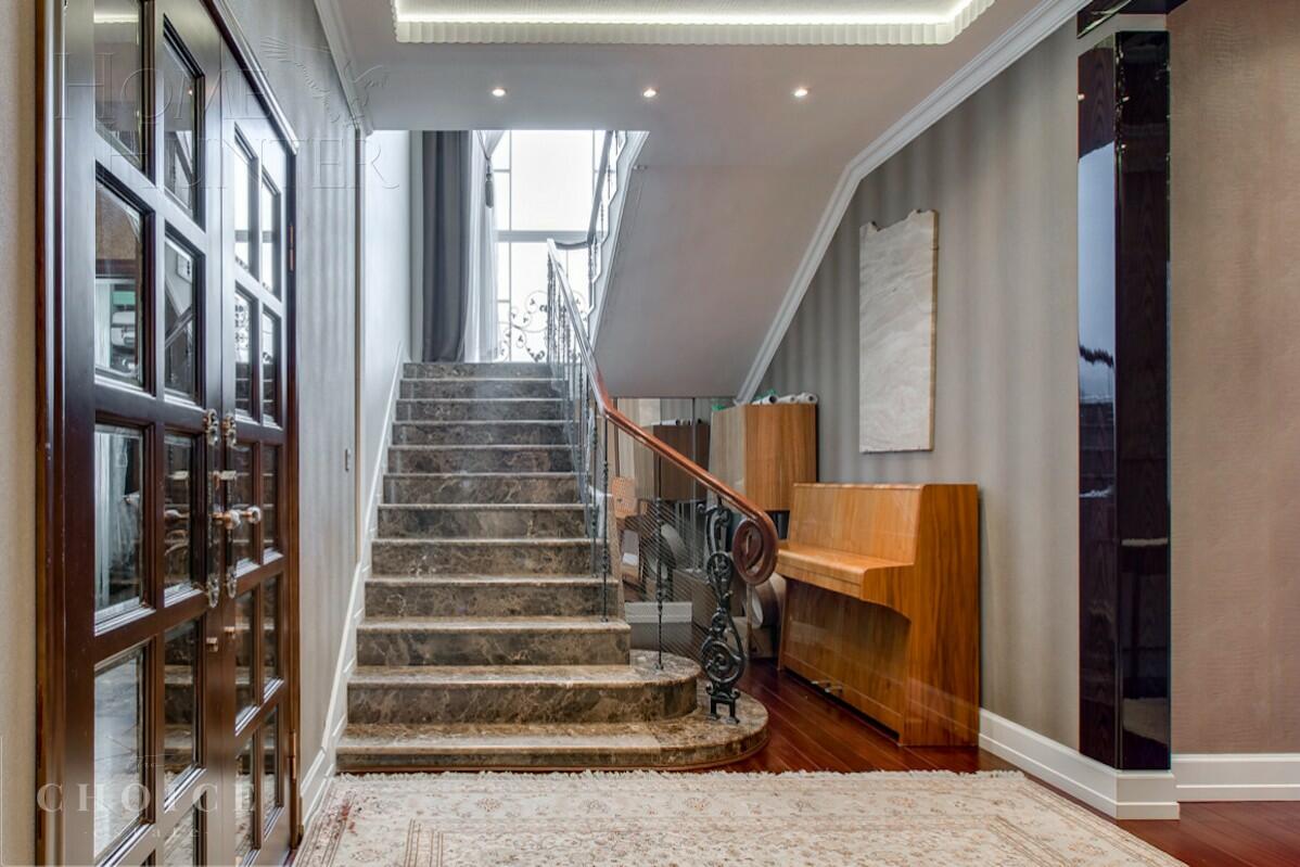 2-этажный коттедж 366 м² без отделки