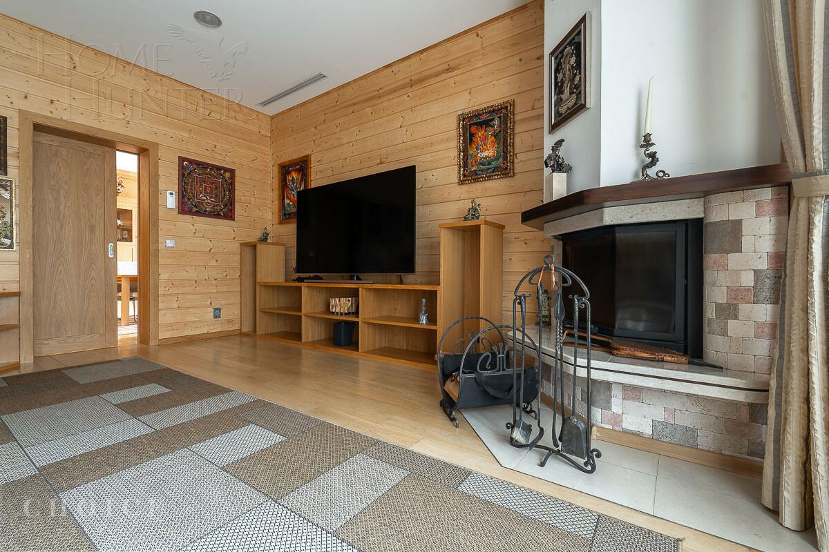 2-этажный коттедж 1 300 м² с отделкой