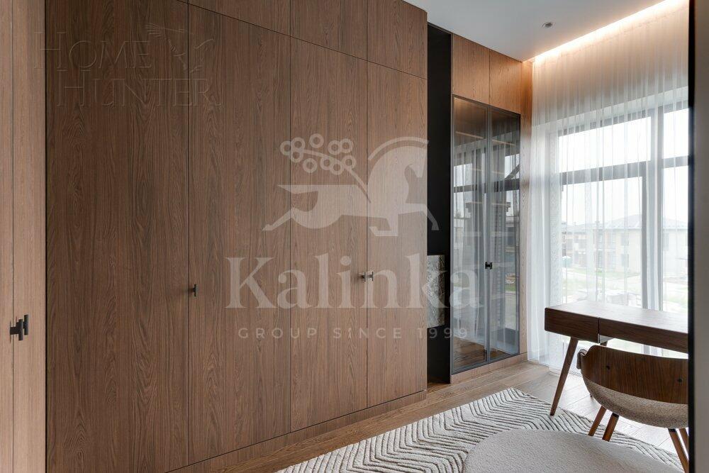 2-этажный коттедж 320 м² с отделкой