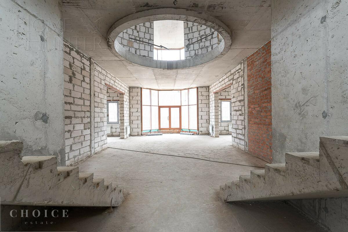 2-этажный коттедж 855 м² без отделки