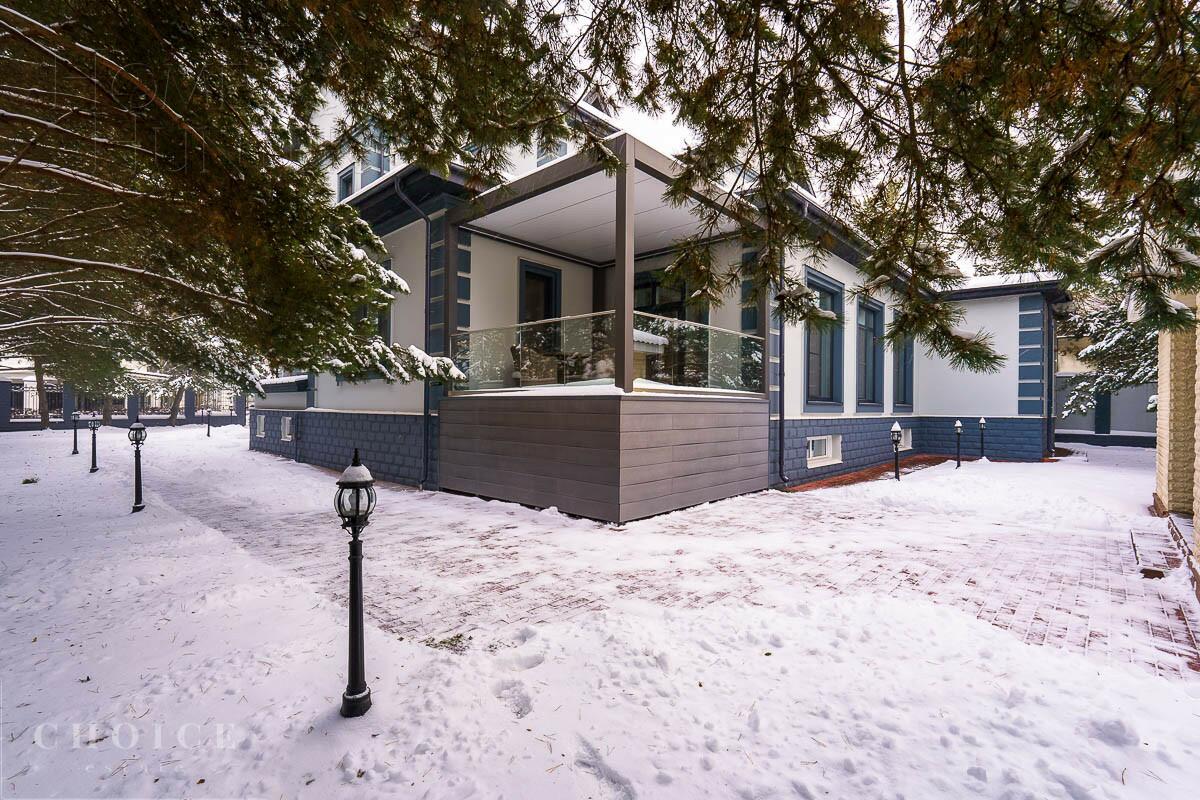 2-этажный коттедж 730 м² с отделкой