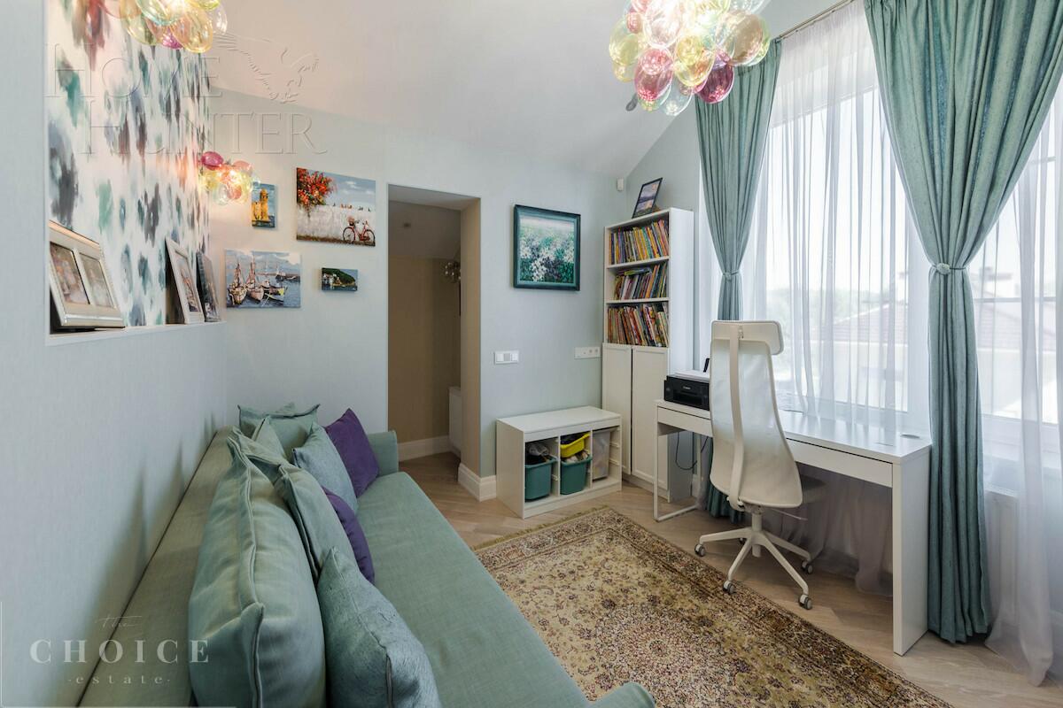 2-этажный коттедж 470 м² с отделкой