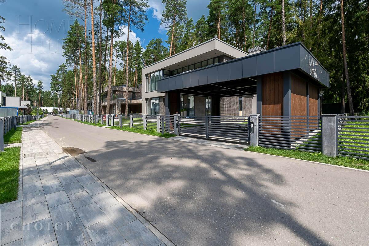 2-этажный коттедж 645 м² с отделкой