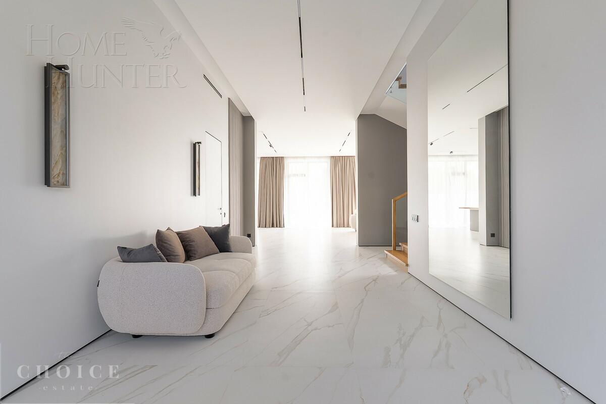 2-этажный коттедж 604 м² с отделкой