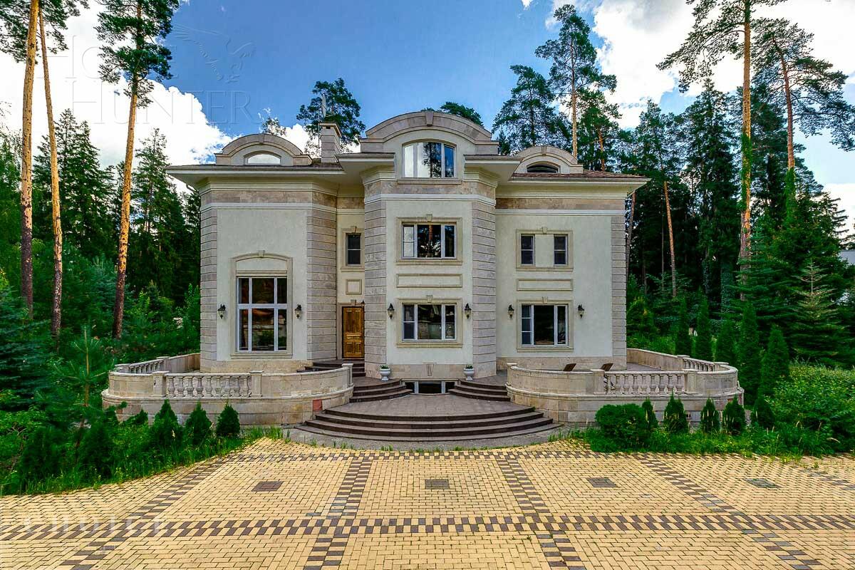 2-этажный коттедж 800 м² с отделкой