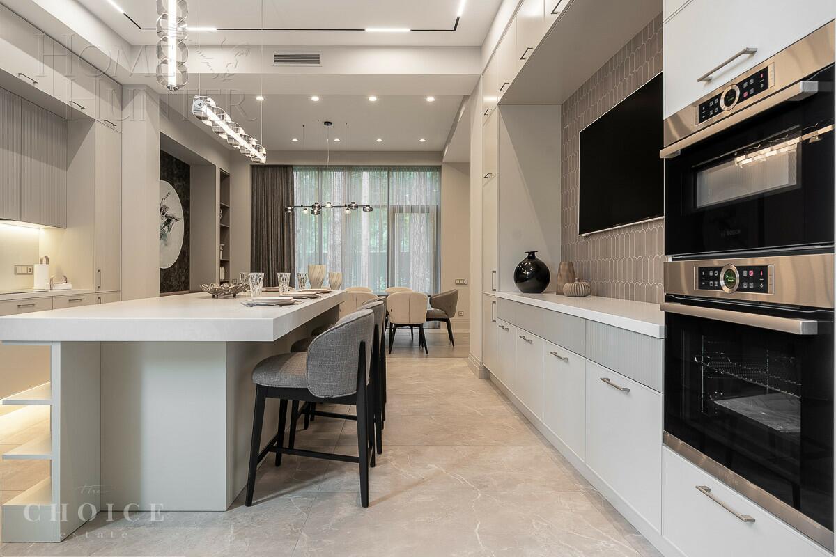 2-этажный коттедж 645 м² с отделкой