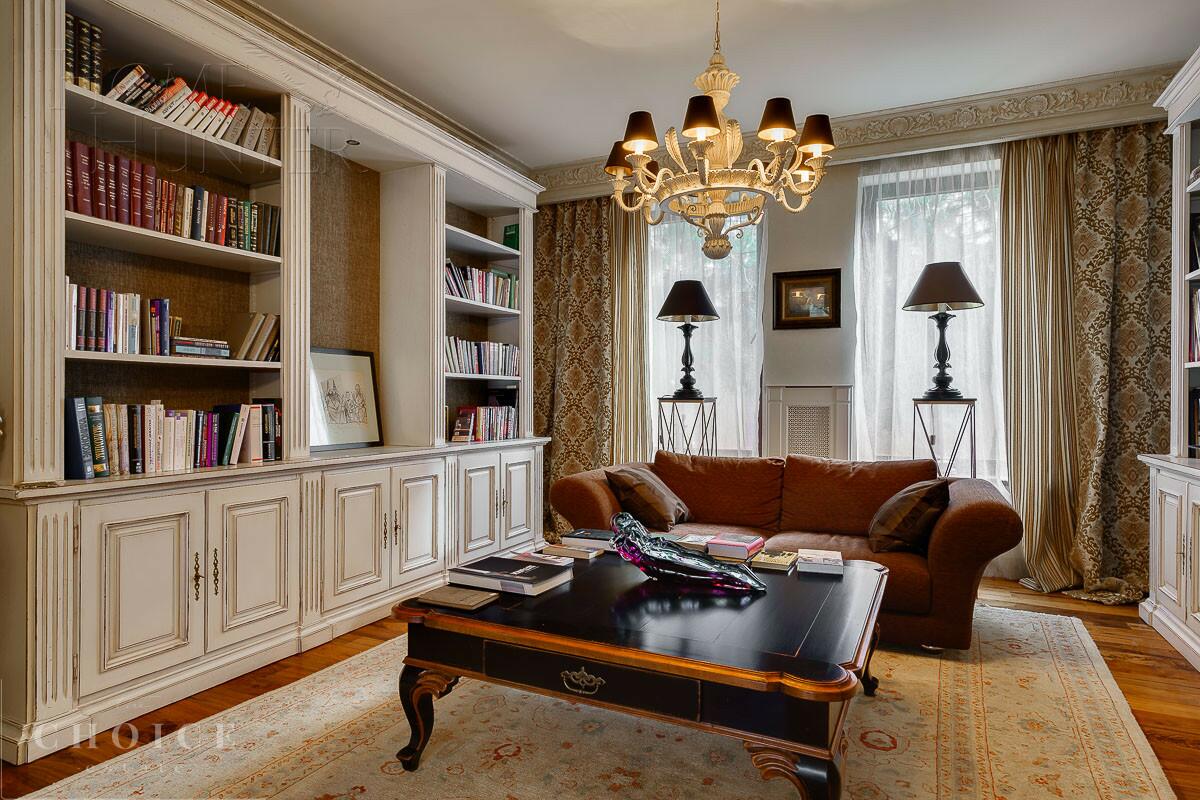 2-этажный коттедж 726 м² с отделкой