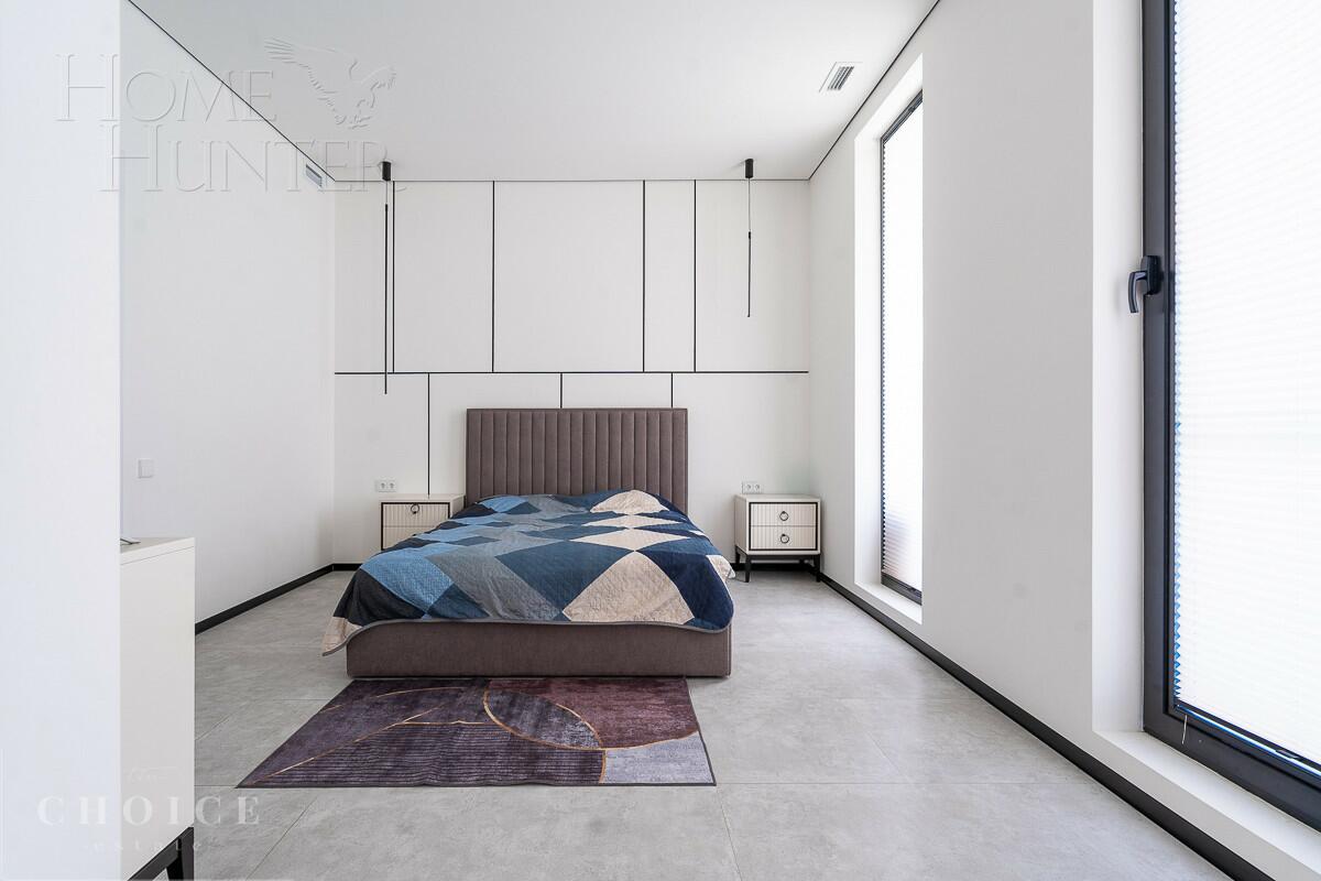 1-этажный коттедж 310 м² с отделкой