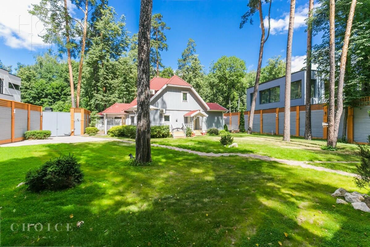 2-этажный коттедж 207.8 м² с отделкой