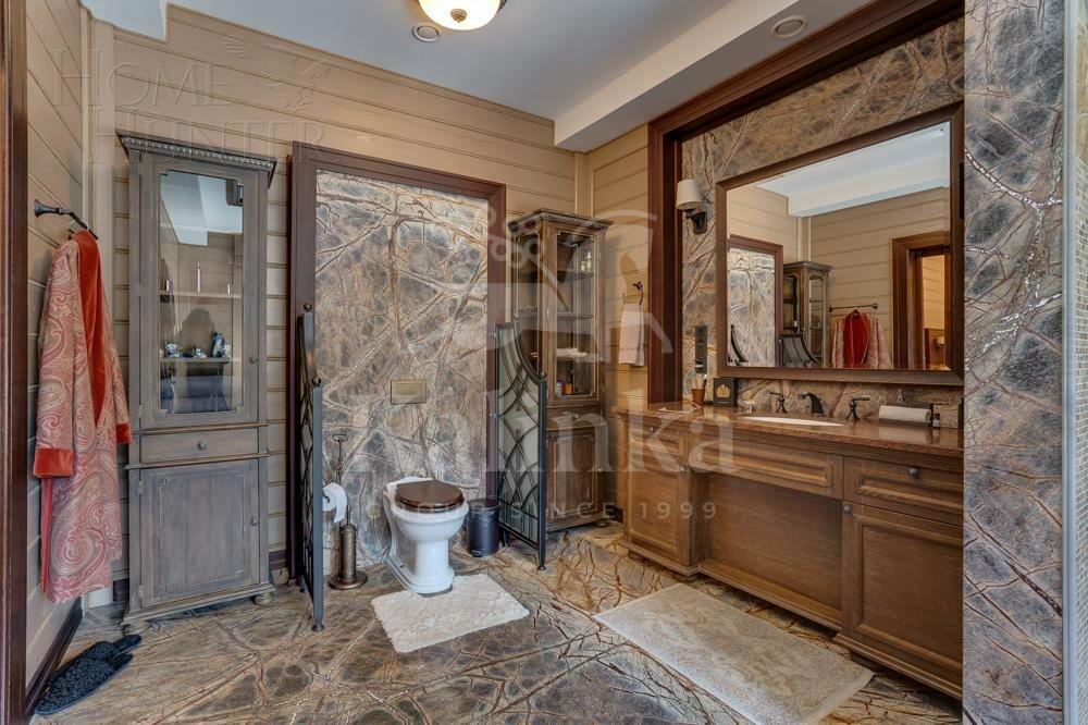 2-этажный коттедж 1 800 м² с отделкой