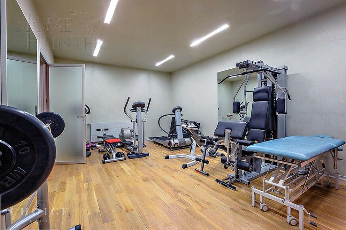 2-этажный коттедж 1 230 м² с отделкой