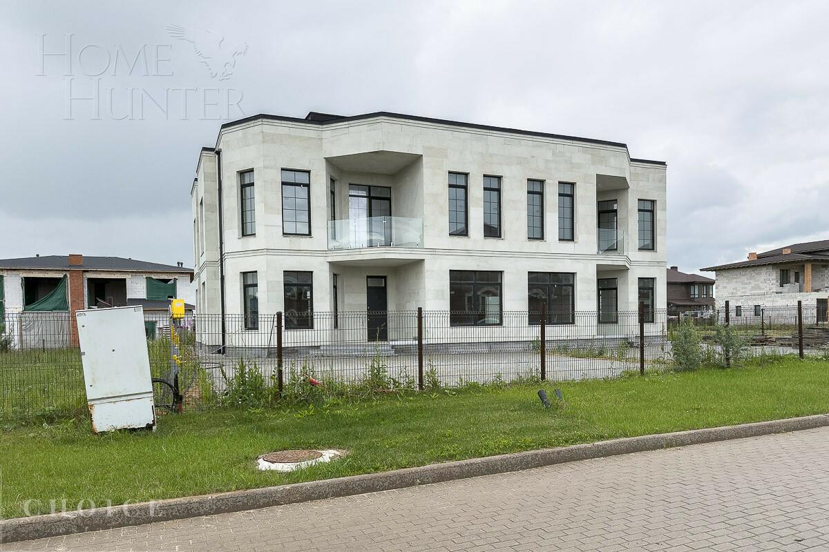 2-этажный коттедж 520 м² без отделки