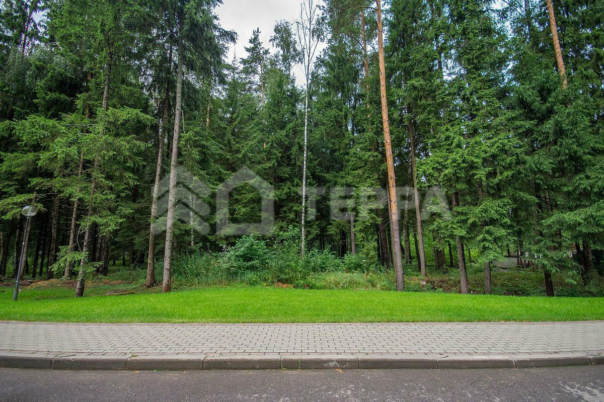 Участок 49.8 сот. в охраняемом поселке