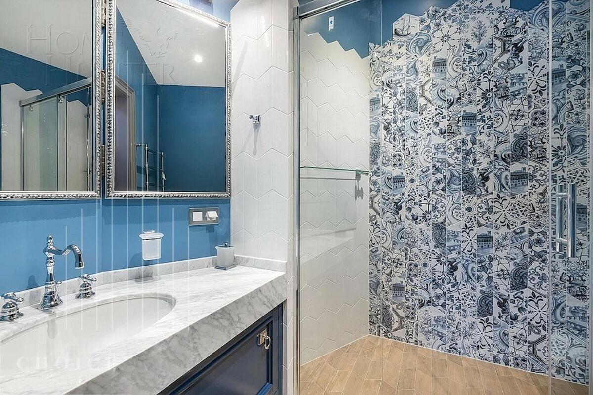 2-этажный коттедж 737 м² с отделкой