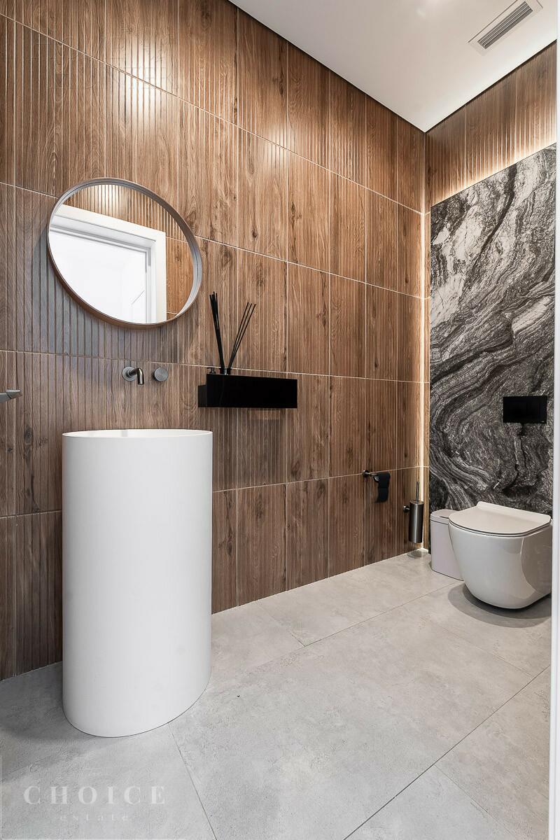 1-этажный коттедж 310 м² с отделкой