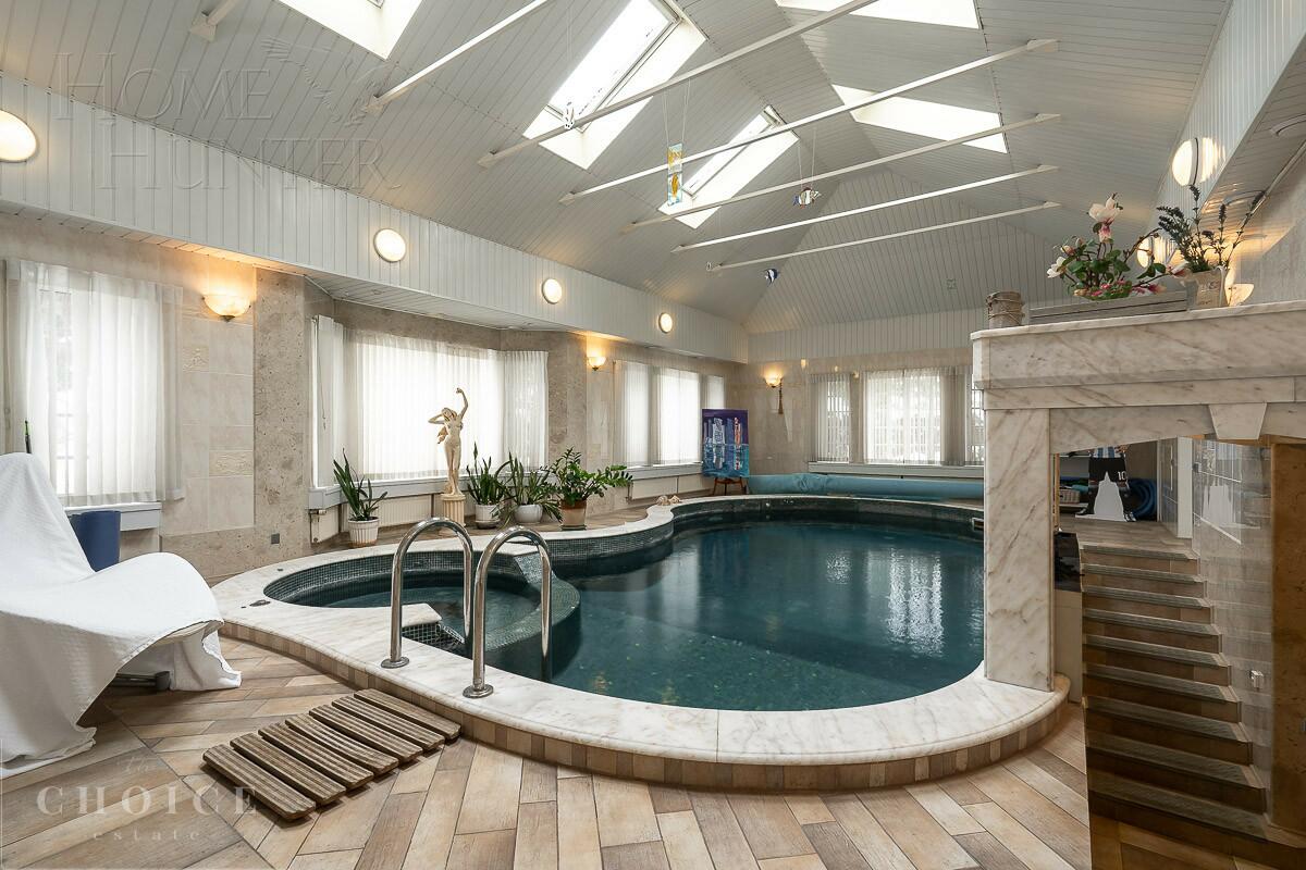 2-этажный коттедж 512.5 м² с отделкой