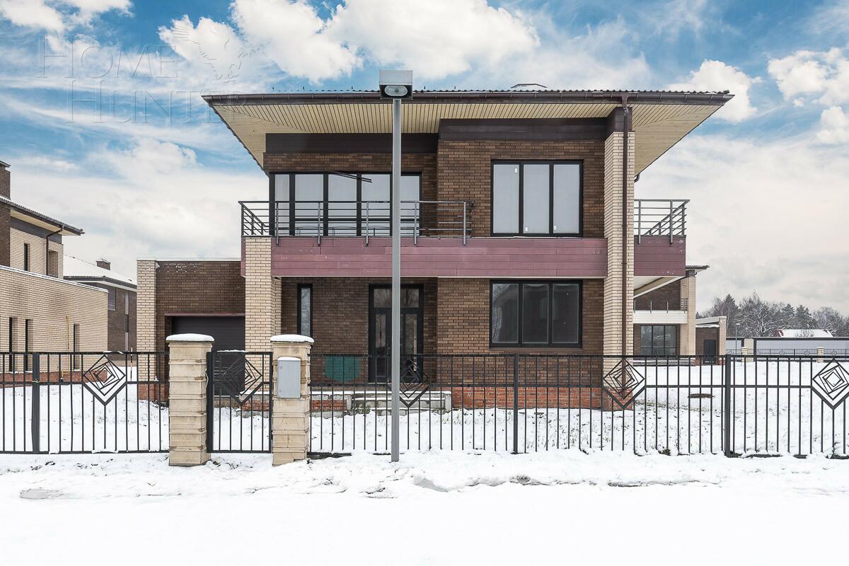 2-этажный коттедж 333.69 м² без отделки