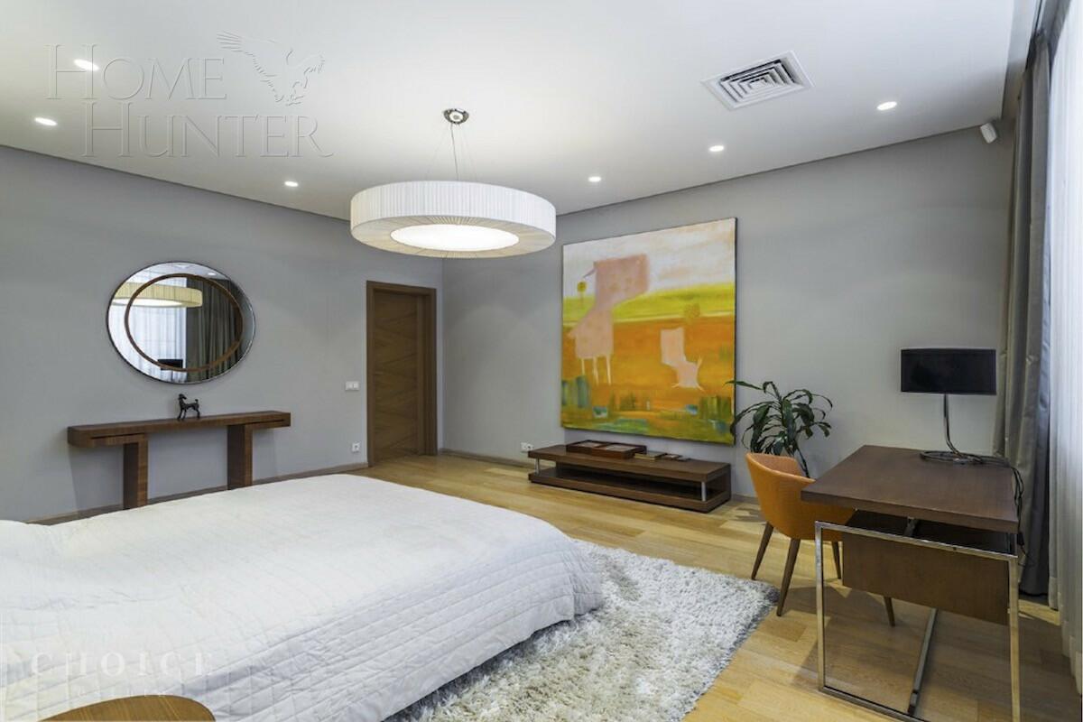 2-этажный коттедж 640 м² с отделкой