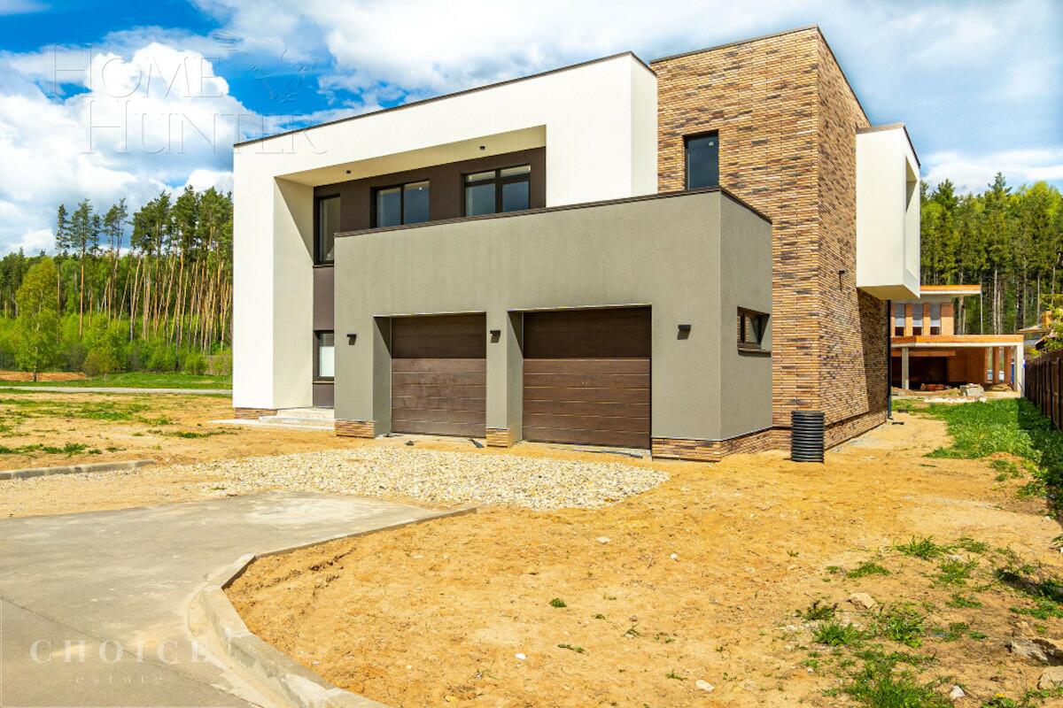 2-этажный коттедж 550 м² без отделки