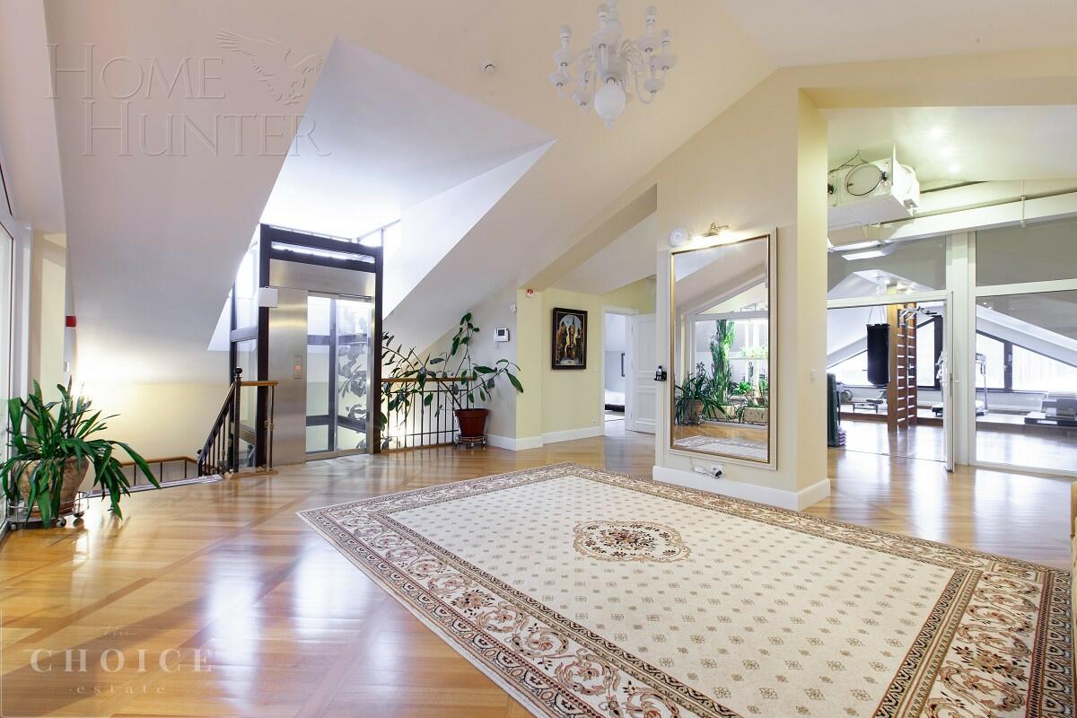 2-этажный коттедж 972.8 м² с отделкой