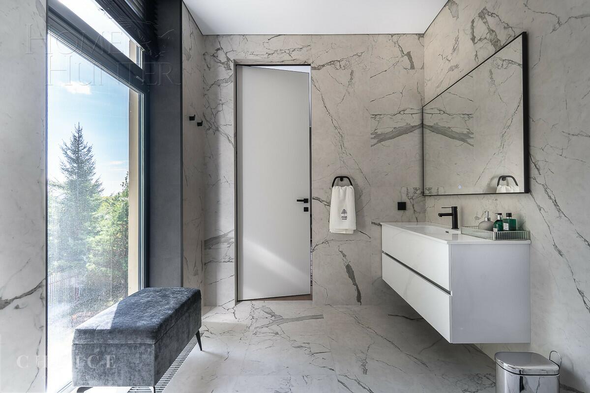 2-этажный коттедж 340 м² с отделкой