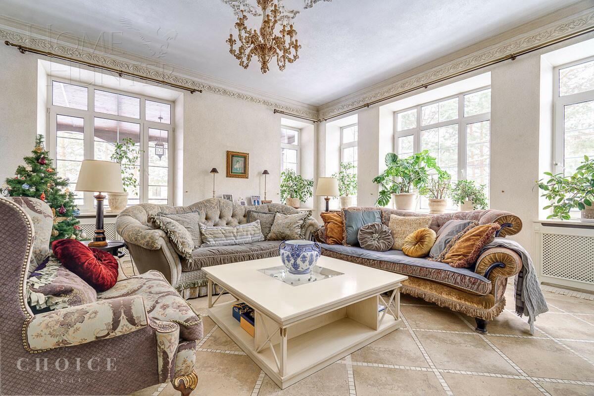 2-этажный коттедж 400 м² с отделкой